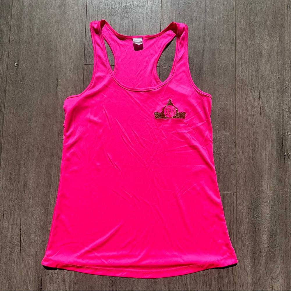 Rundisney inspired tank top - size small